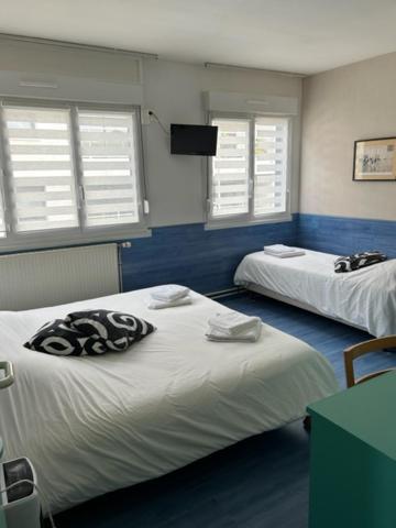 Hote De La Plage Dunkirk Exterior photo