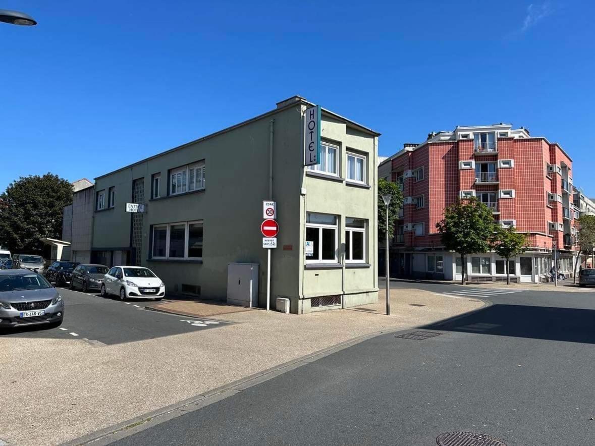 Hote De La Plage Dunkirk Exterior photo