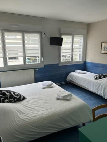 Hote De La Plage Dunkirk Exterior photo