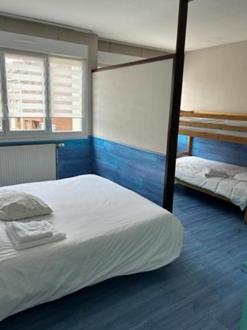 Hote De La Plage Dunkirk Exterior photo